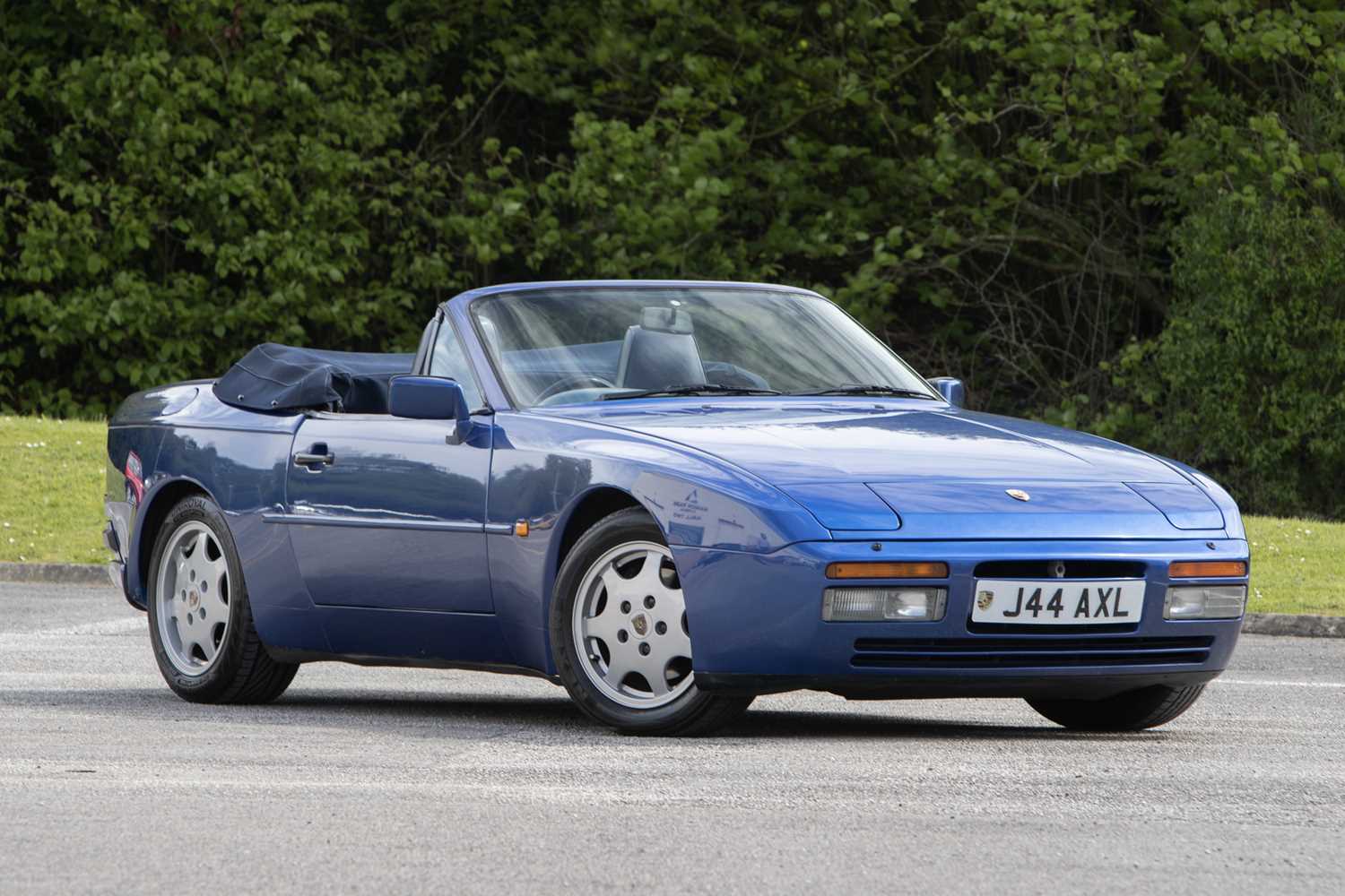Lot 98 - 1992 Porsche 944 S2 Cabriolet