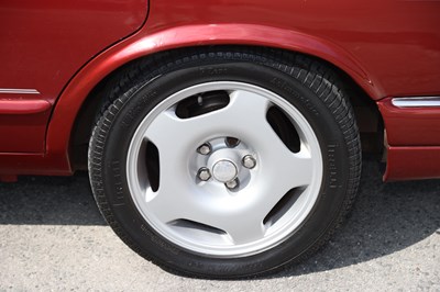 Lot 88 - 1995 Jaguar XJR 4.0