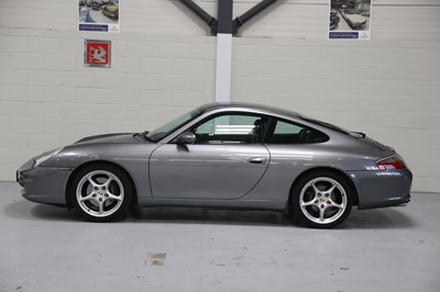 Lot 39 - 2002 Porsche 911 (996) Carrera 2