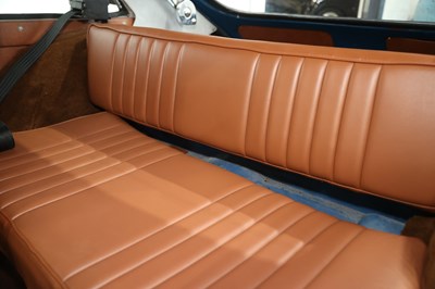 Lot 76 - 1971 MG B GT