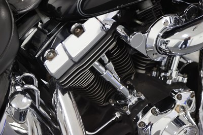 Lot 35 - 2005 Harley Davidson FXSTSI Softail Springer