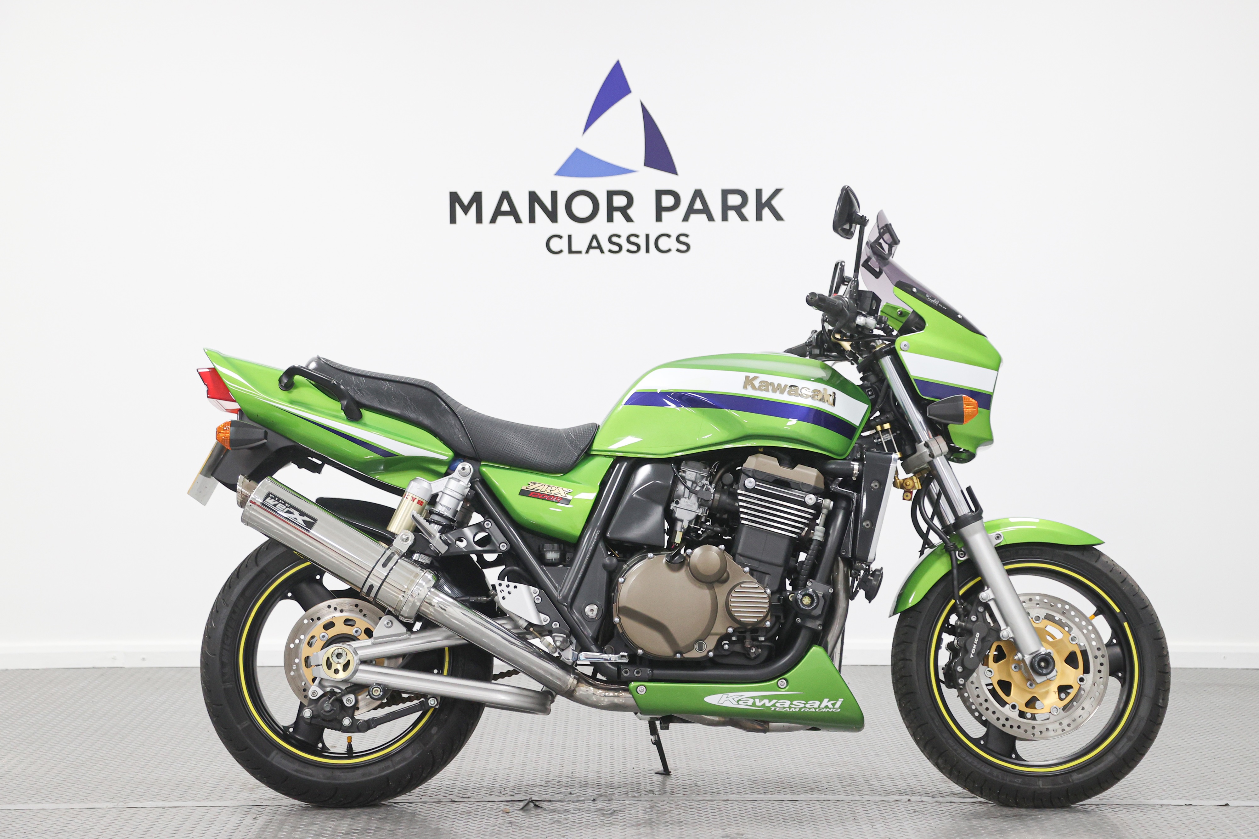バイク zrx1200r Lot 22 - 2006 Kawasaki ZRX1200R