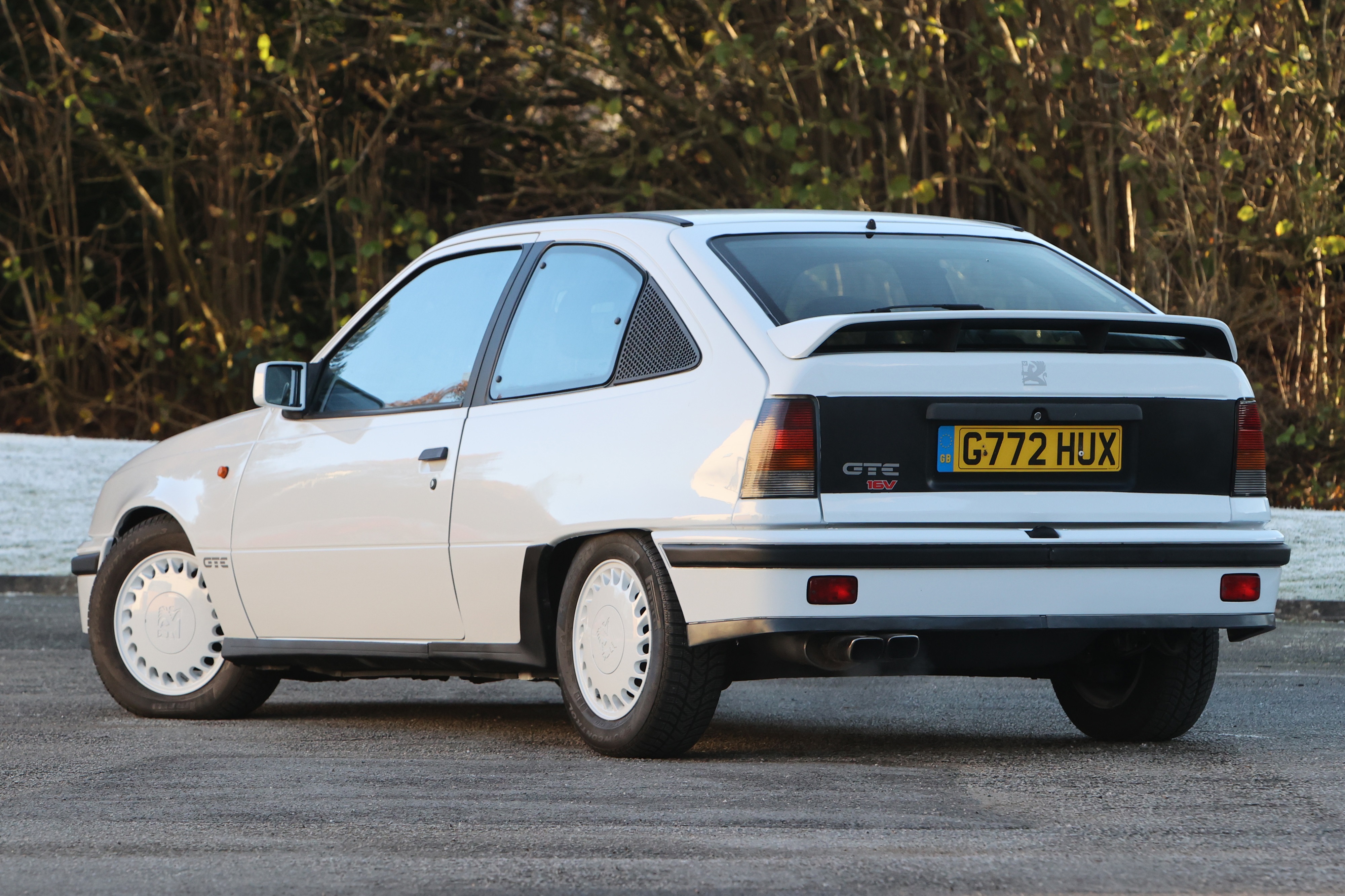 A Vauxhall Astra GTE Mk2 8V with One Owner, Crimson Red, £ 19,995