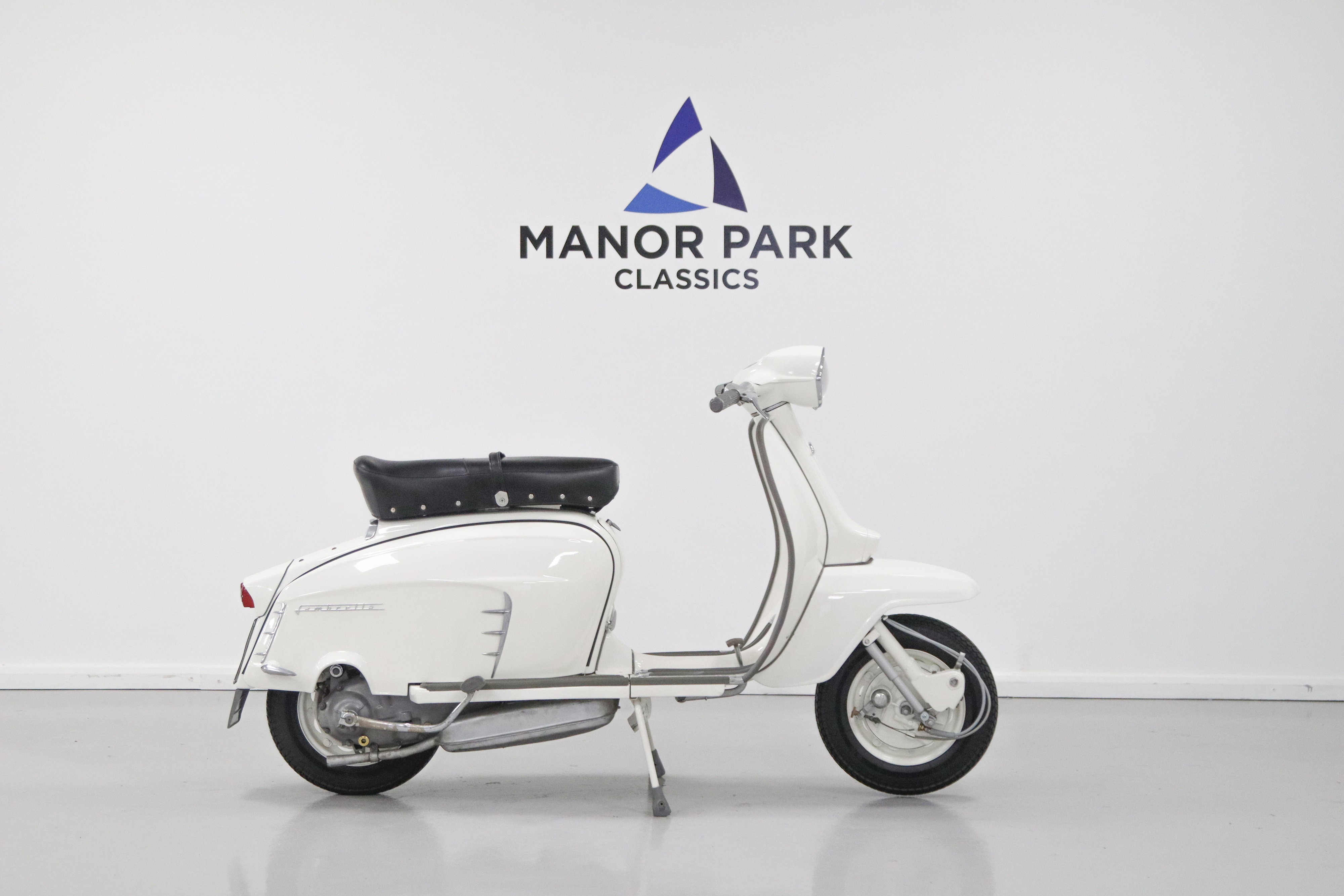 Scooter Side Car Lambretta TV 175 Lesney#36 Scooter Side Car Lambretta TV 175 Lesney#36