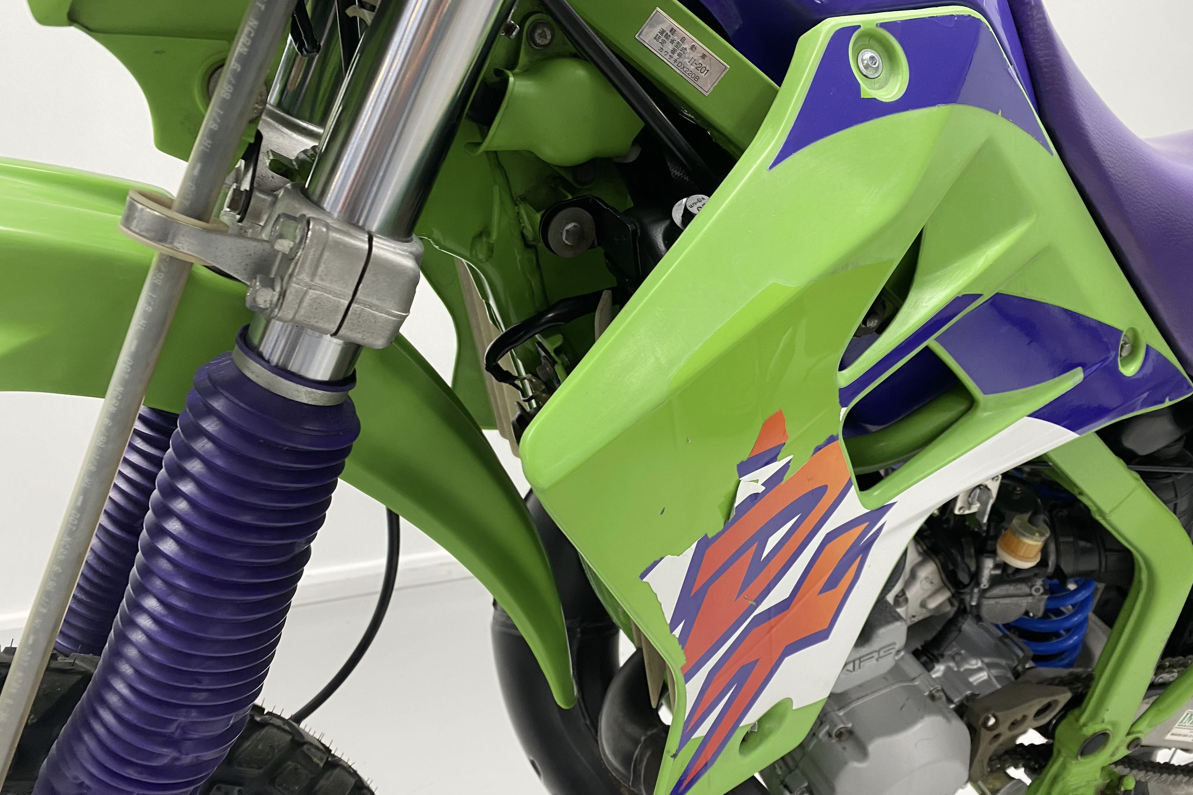 Lot 53 - 1994 Kawasaki KDX220