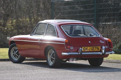 Lot 196 - 1974 MG B GT