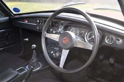 Lot 196 - 1974 MG B GT