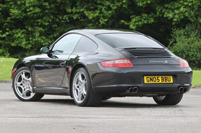 Lot 122 - 2005 Porsche 911 (997) Carrera 2