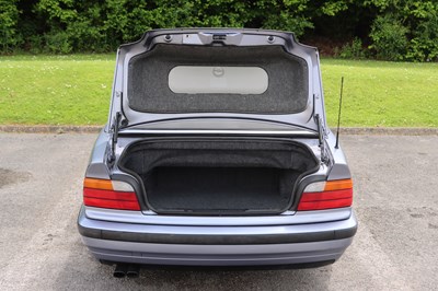 Lot 169 - 1997 BMW 328i Cabriolet
