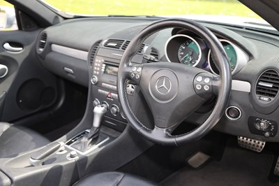 Lot 156 - 2004 Mercedes-Benz SLK 350