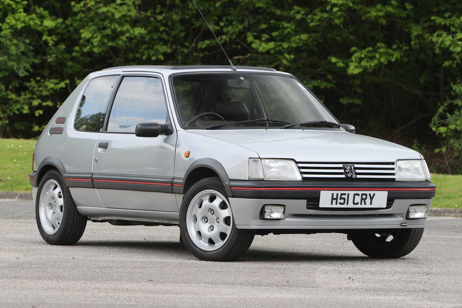 Norev 1/18 - Peugeot 205 GTi 1.9 Griffe 1990 Green Diecast Norev 1/18 - Peugeot 205 GTi 1.9 Griffe 1990 Green Diecast