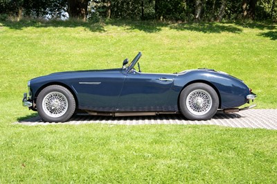 Lot 7 - 1961 Austin-Healey 3000 MKII