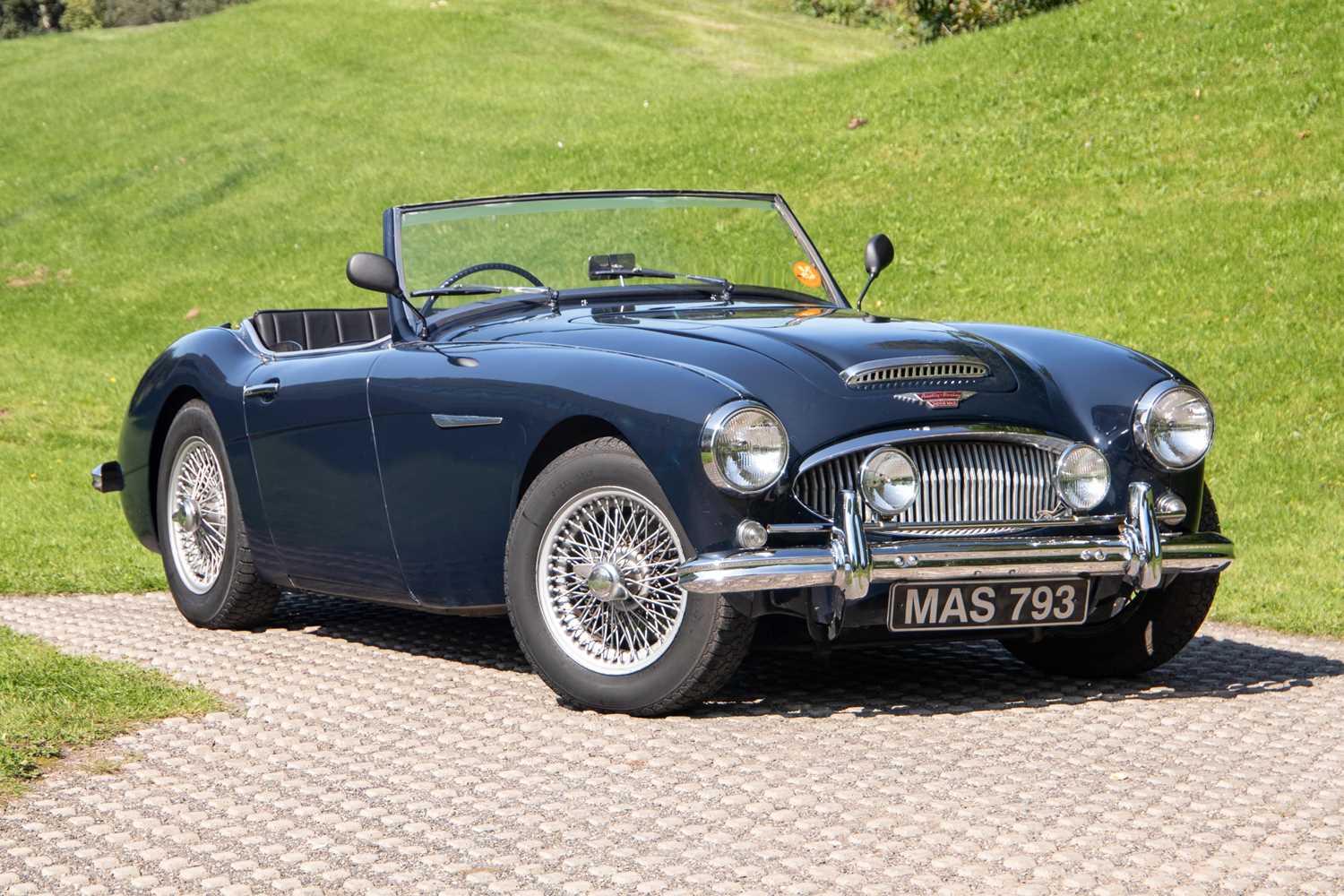 Lot 7 - 1961 Austin-Healey 3000 MKII