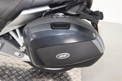 Lot 27 - 2010 Honda VFR1200FD