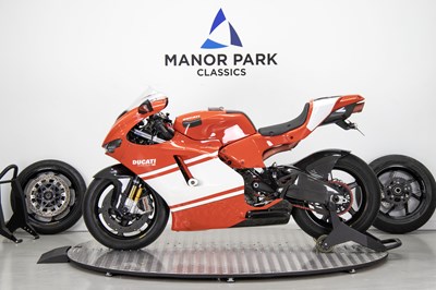 Lot 40 - 2008 Ducati Desmosedici RR