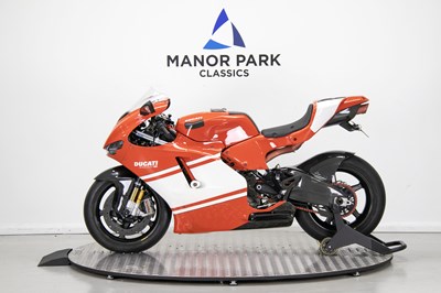 Lot 40 - 2008 Ducati Desmosedici RR