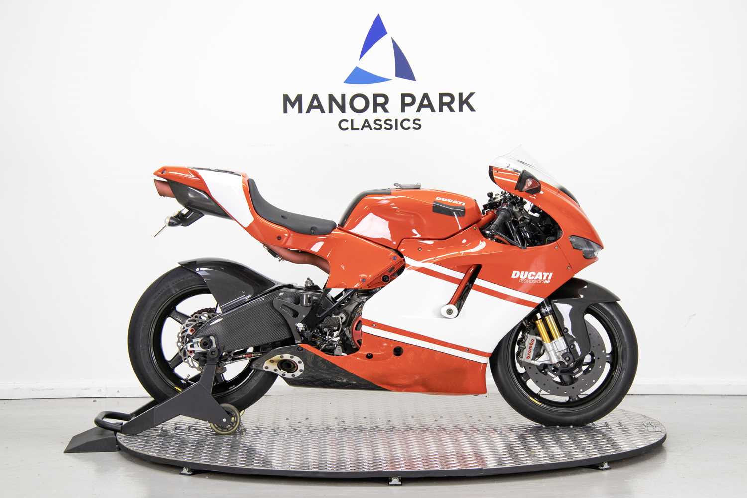 Lot 40 - 2008 Ducati Desmosedici RR