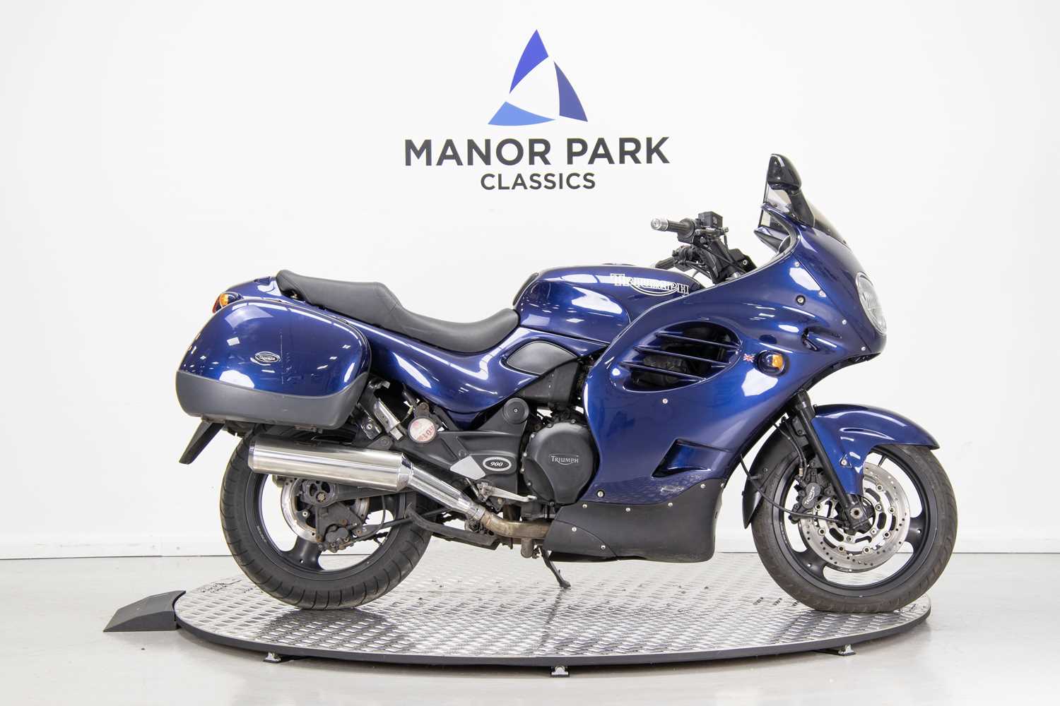 Lot 89 - 2000 Triumph Trophy 900