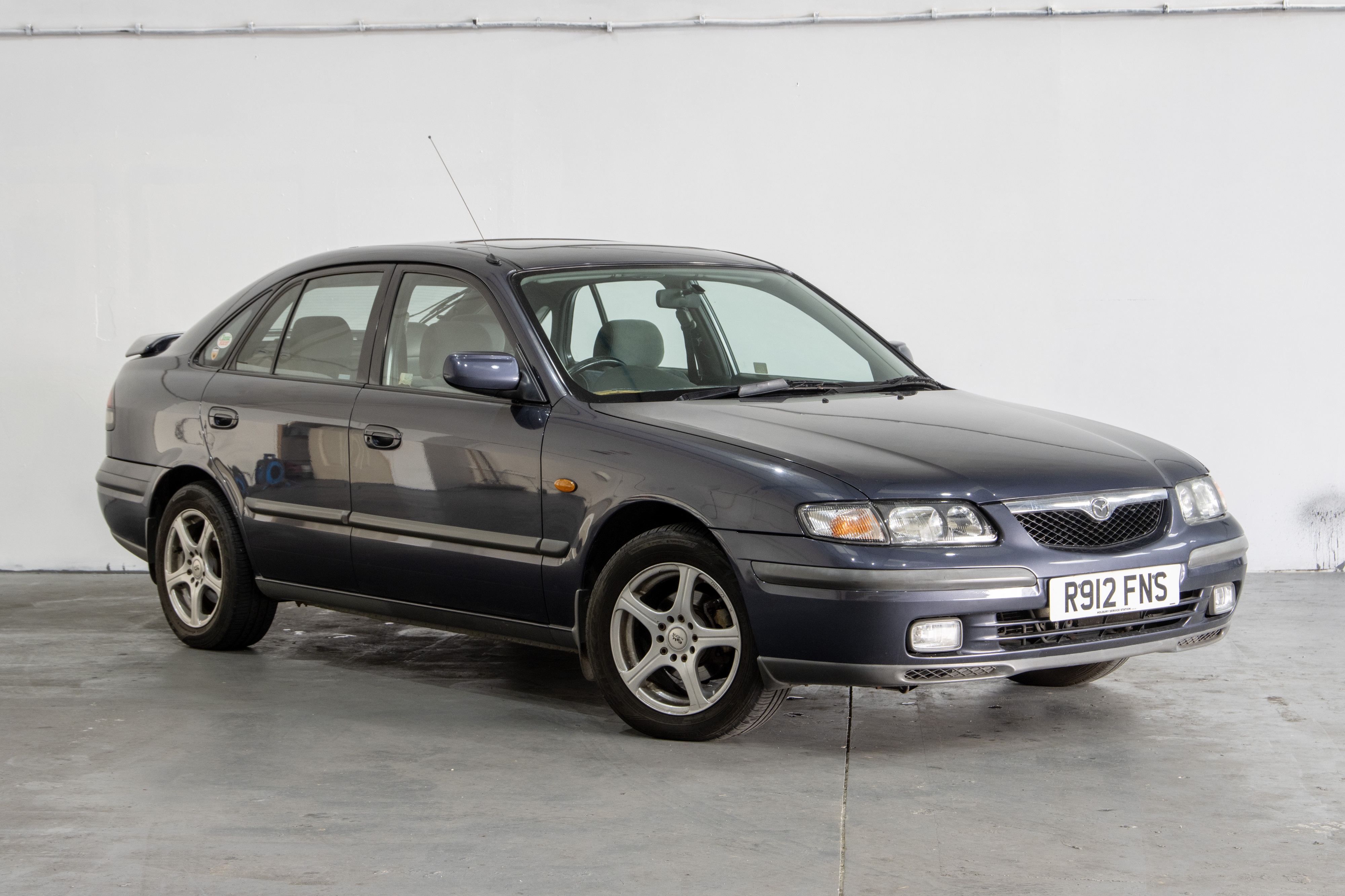 Lot 109 - 1997 Mazda 626 GSI Auto