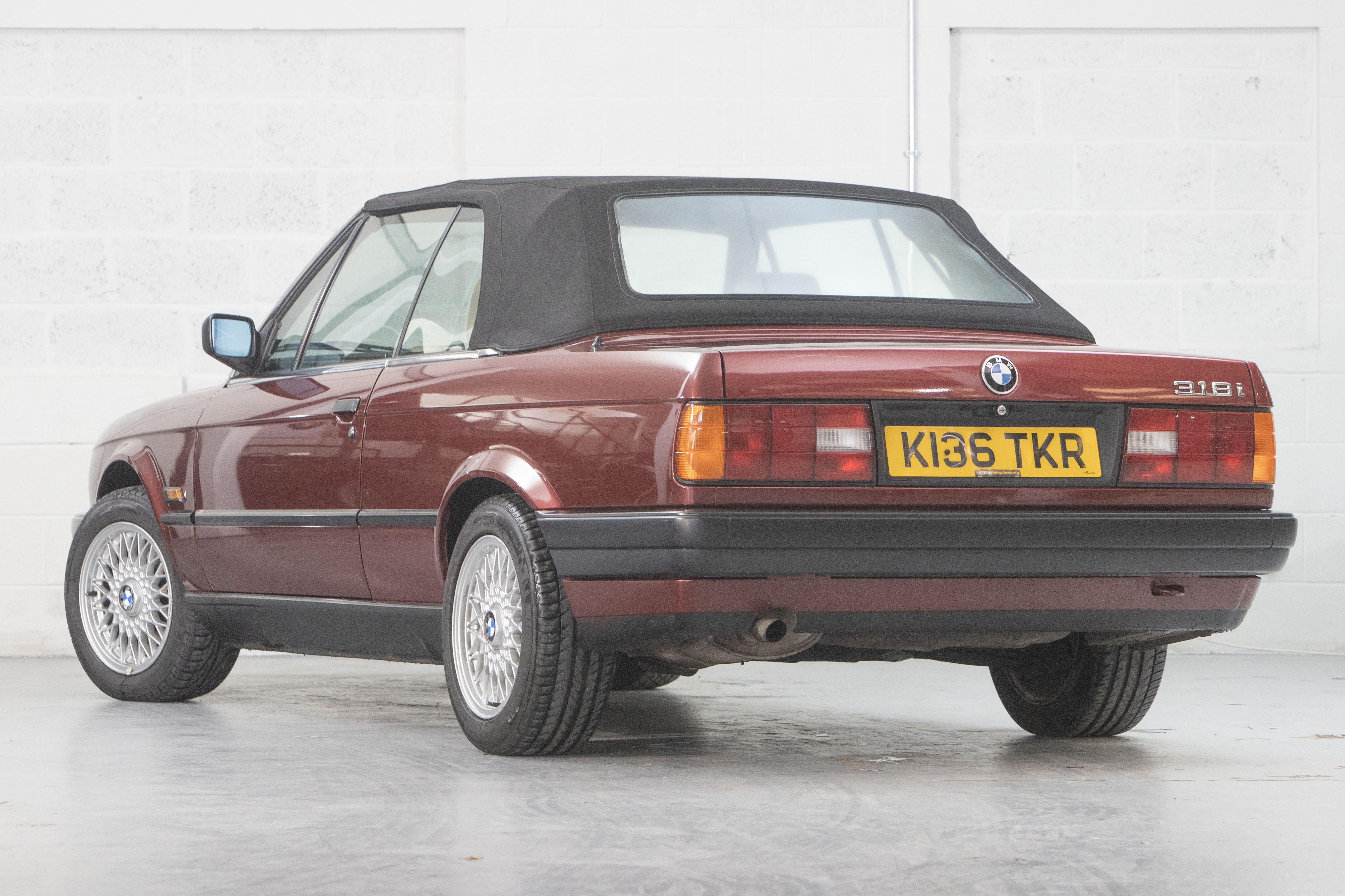 BMW 318i Miniature Superslot - Couleur Bordeaux, Réf H001 - Neuf
