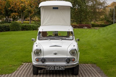 Lot 4 - 1971 Morris A60 Sun-Tor Camper Van