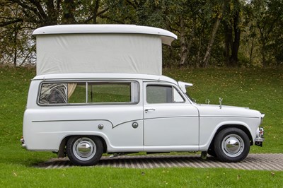 Lot 4 - 1971 Morris A60 Sun-Tor Camper Van