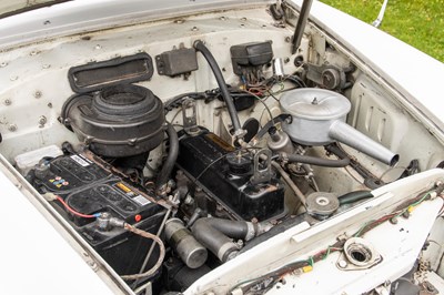 Lot 4 - 1971 Morris A60 Sun-Tor Camper Van