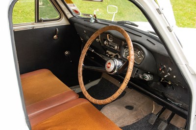 Lot 4 - 1971 Morris A60 Sun-Tor Camper Van
