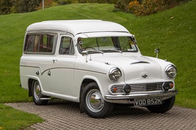 Lot 4 - 1971 Morris A60 Sun-Tor Camper Van