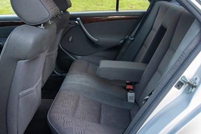 Lot 19 - 1997 Mercedes-Benz C250 Elegance TD