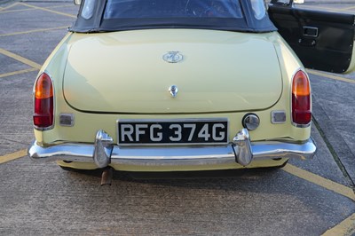 Lot 291 - 1969 MG C Roadster