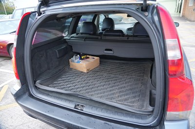 Lot 295 - 2003 Volvo V70 R