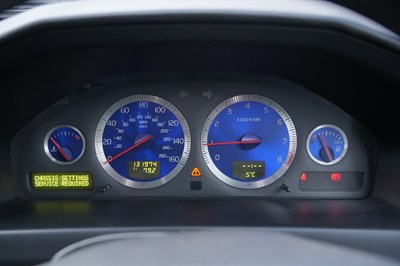 Lot 295 - 2003 Volvo V70 R