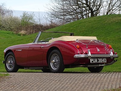 Lot 75 - 1966 Austin-Healey 3000 MKIII
