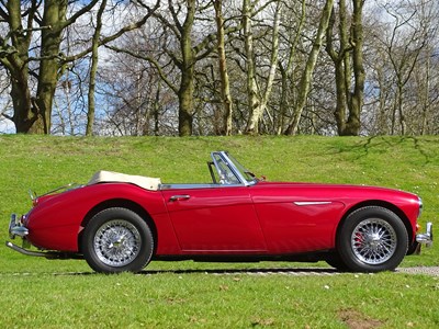 Lot 75 - 1966 Austin-Healey 3000 MKIII