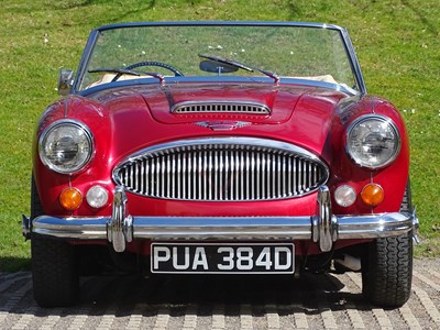 Lot 75 - 1966 Austin-Healey 3000 MKIII