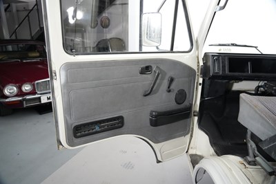 Lot 1993 Volkswagen LT35 Van