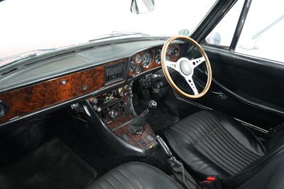Lot 1971 Triumph Stag