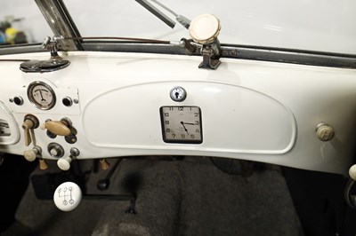 Lot 1939 BMW 327/28