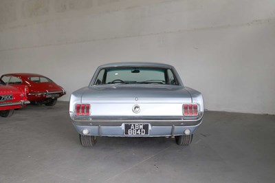 Lot 1966 Ford Mustang
