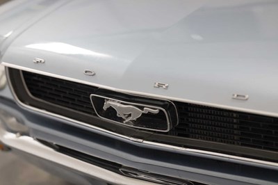 Lot 1966 Ford Mustang