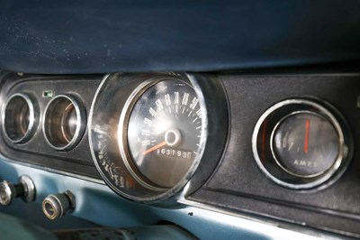 Lot 1966 Ford Mustang