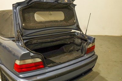 Lot 134 - 1998 BMW 328i Cabriolet (E36)