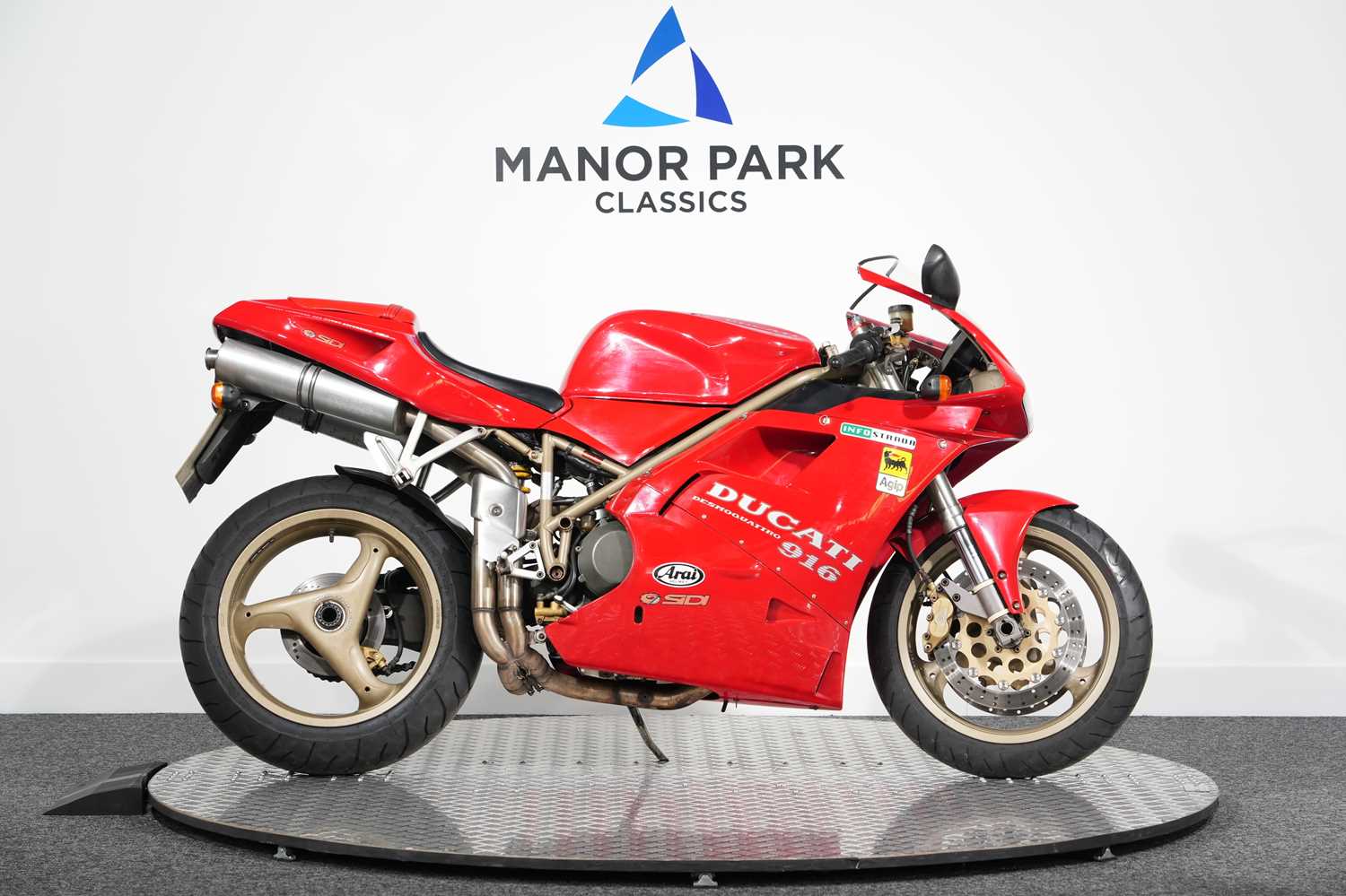 185 - 1998 Ducati 916