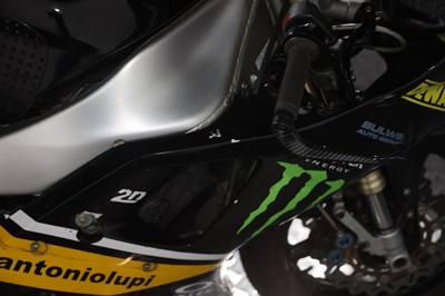 Lot 41 - 2000 Yamaha YZF-R1 4XV
