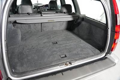 Lot 1998 Volvo V70 R