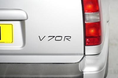 Lot 1998 Volvo V70 R