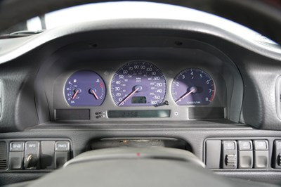 Lot 1998 Volvo V70 R