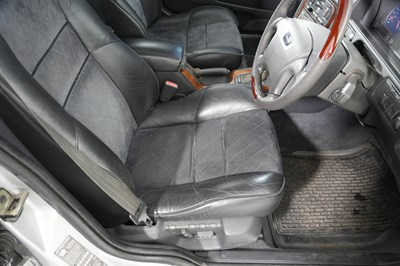 Lot 1998 Volvo V70 R