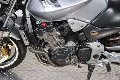 Lot 2005 Honda CB900F Hornet
